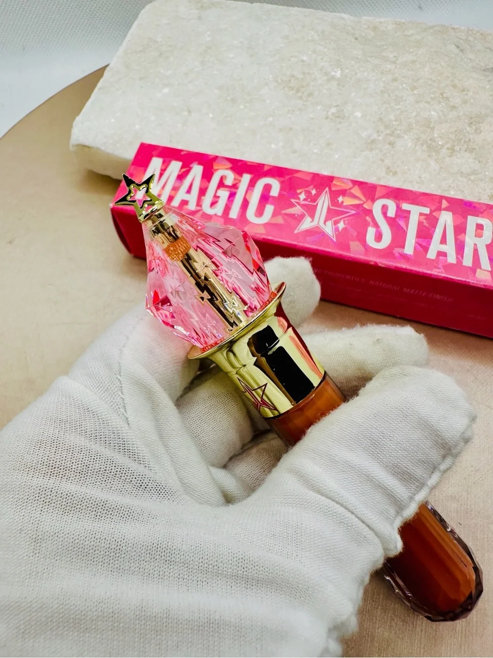 Jeffree Star camouflage blemishes